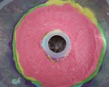 Foto langkah ke 5 dari resep Rainbow bread pudding.