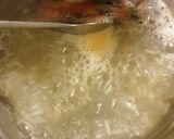 Foto del paso 6 de la receta: Gambones con ajo fermentado en miel y timbal de arroz al curry