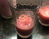 Foto del paso 3 de la receta: Frapucchino de frutilla sencillo🍓🍓🍓🍸