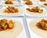 Foto del paso 3 de la receta: Gyozas de gambón