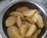 A picture of step 6 of Aloo Matar.