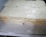 A picture of step 5 of Creamy Bread Cake.