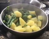 Foto del paso 1 de la receta: Patatas con judías verdes (vainitas y papas)
