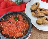 Foto langkah ke 4 dari resep Sambel Tempong Tomat Ranti.