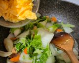 Foto langkah ke 5 dari resep Cah Sayur Segar.