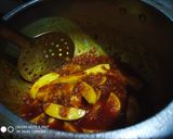A picture of step 3 of Aloo Baigan jhol.