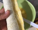 Foto langkah ke 3 dari resep Roti tawar goreng.