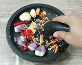 Foto langkah ke 1 dari resep Kripik bawang pedas.