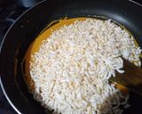 A picture of step 6 of Murmura til laddu.