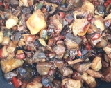 Foto del paso 3 de la receta: Secreto ibérico más verduritas al wok con salsa de ostras y mayonesa