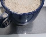 Foto del paso 3 de la receta: Medidas de harina integral y azúcar común en gramos, en diferentes tazas