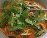 รูปขั้นตอนการทำที่ 6 ของ “แกงไก่หน่อไม้เส้น”