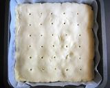 A picture of step 4 of Betty’s Belgian Shortcake.