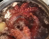 Foto del paso 1 de la receta: Pulpo a la gallega
