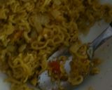 Foto langkah ke 3 dari resep Martabak mie / kulit lumpia isi indomie.