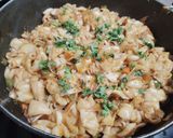 A picture of step 8 of Chinese Macaroni.