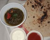 A picture of step 5 of Tarkaa saagh😋.