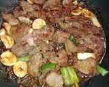 Foto langkah ke 5 dari resep Danging Sapi Masak Bawang Saos Lada Hitam (grill ala ala sederhana).