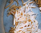 A picture of step 2 of Jackfruit fry.