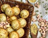 A picture of step 8 of Super soft Pistachio Muffins.