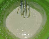 Foto langkah ke 3 dari resep Bolu Pisang Kukus (takaran sendok).