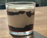 Foto del paso 3 de la receta: Vasitos de crema de queso skyr con mermelada de tomate casera y kiwi
