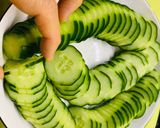 Hình bước làm 1 của món Món dưa leo con bạn sẽ mê!