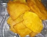 A picture of step 2 of Alu ke pakoray(chicken flavor and spicy).
