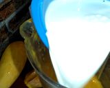 A picture of step 1 of Mango milk shake with chocolate and nuts.
