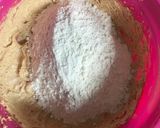 Foto langkah ke 2 dari resep Chewy choco chips cookies.