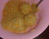 Foto langkah ke 7 dari resep Bola Roti isi Ayam.