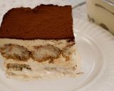 A picture of step 5 of Italian classic tiramisu.