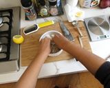 Foto langkah ke 4 dari resep Berry Oat Crumble (Tanpa Terigu).