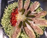 Une image de l'étape 8 de Salade surprise courgettes poivrons et barquettes d endives façon sandwich.