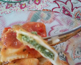 Foto del paso 6 de la receta: Ravioles de Acelga y ricota con salsa de tomate