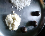 A picture of step 3 of Paneer dates laddu.