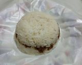 Foto langkah ke 5 dari resep Nasi Kepal Ayam Kecap.