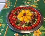 Une image de l'étape 10 de Salade de tomates et concombres au thon sauce algues et ciboulette.