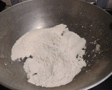 *நட்ஸ், ஆட்டா அல்வா*(nuts and atta halwa recipe in tamil) ரெசிபி ஸ்டேப் 2 புகைப்படம்