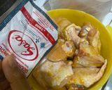 Foto langkah ke 1 dari resep Ayam Goreng Ketumbar.