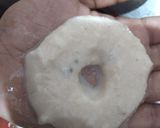 A picture of step 3 of Mendu vada.