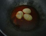 Foto langkah ke 5 dari resep Semur Telur Pedas.