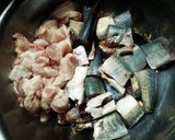 Hình bước làm 1 của món Cá kho khớm