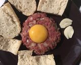 Foto del paso 2 de la receta Steak tartar checo tradicional de Moravia
