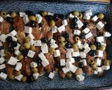 Pestos-fetás-olívás csirke recept fázis 5 fotója