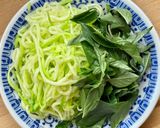 Hình bước làm 5 của món Bí Ngòi Chần Chấm Tôm Kho Mắm Ruốc Huế