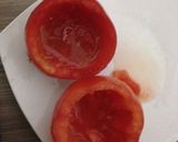Foto del paso 1 de la receta: Salmón a la naranja miel y limón c/ tomate relleno