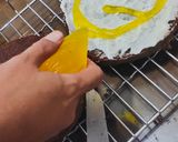 Foto langkah ke 5 dari resep Sponge cake untuk ultah irit telur (bisa kukus dan oven).