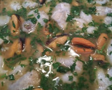 Foto del paso 3 de la receta: Cocochas de bacalao en salsa de mejillones