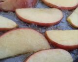 Foto del paso 2 de la receta: 🍎 Manzanas a la sartén con miel 🍯 y trocitos de manteca 🧈